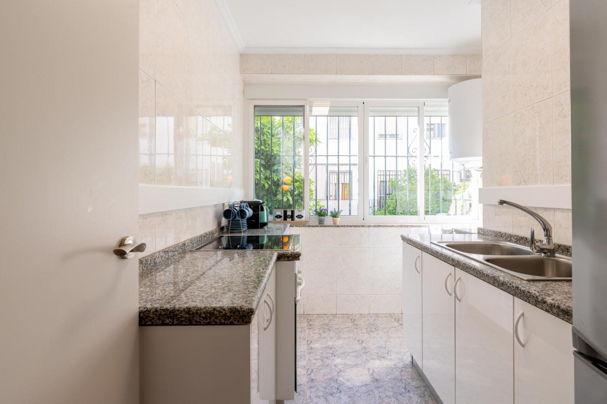 Confortable Apto. 3 Habitaciones Севилья Экстерьер фото
